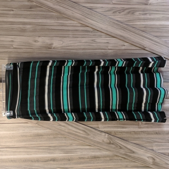 🐢Merona Women's Multi-Colored Striped Maxi Skirt Size XS - Picture 1 of 6